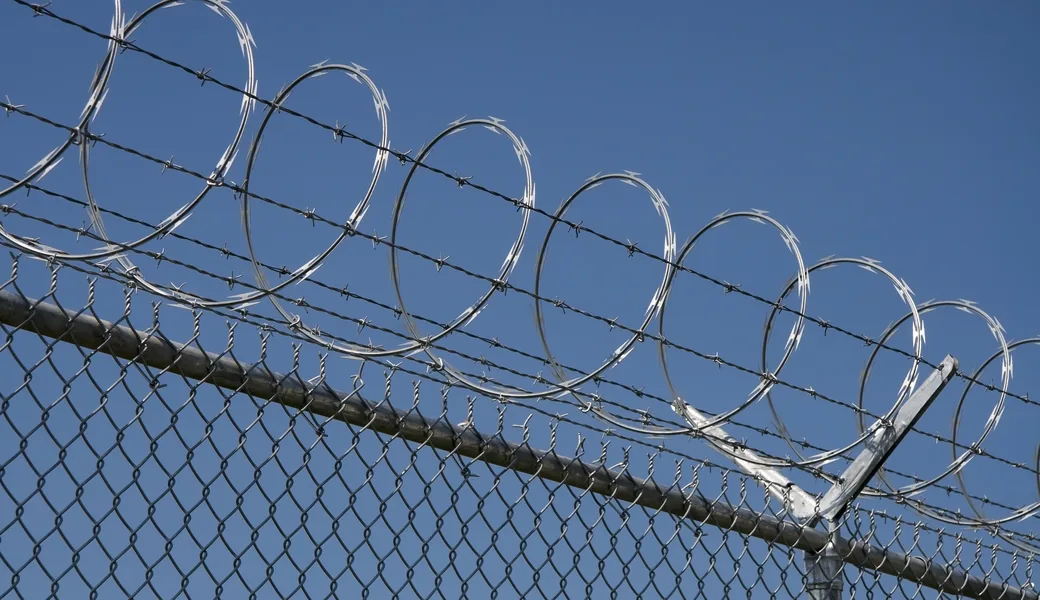 High security barrier product hub
