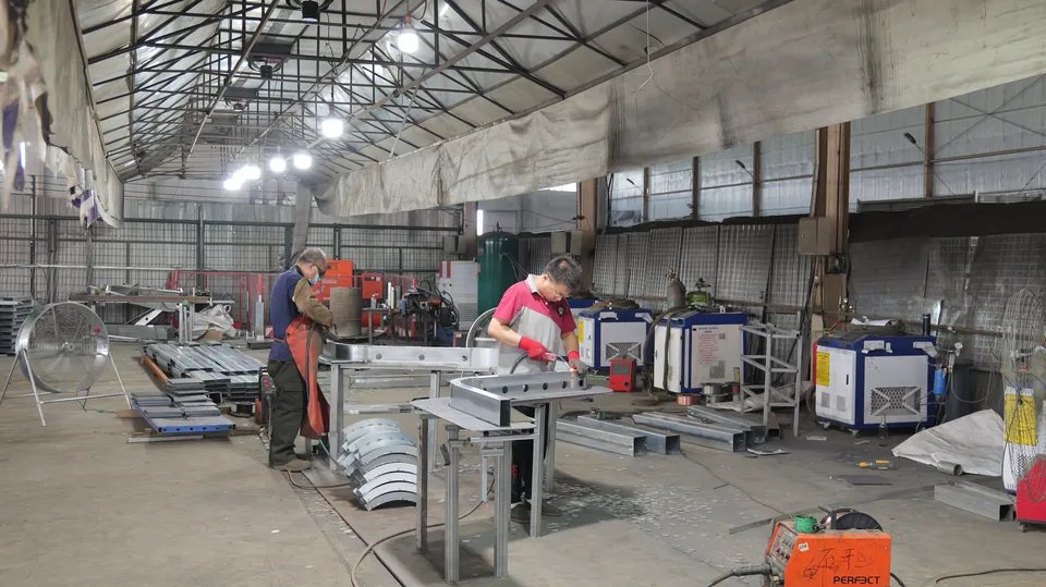 ANJIA Security Fence Production image for B2B wire mesh and fencing buyers