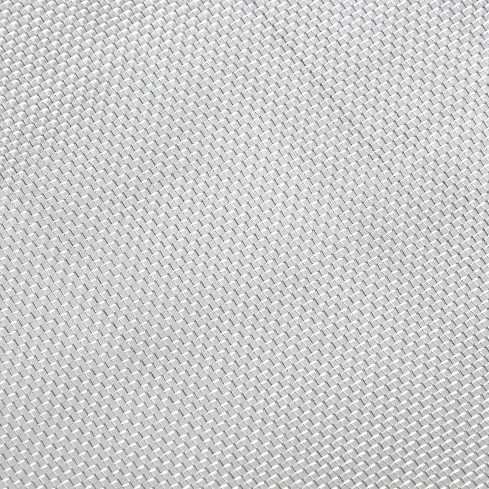 Woven opening and wire surface detail reference