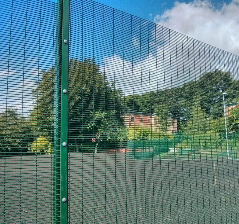 Dense aperture and welded mesh detail check