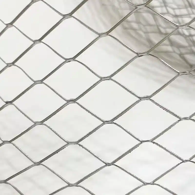 Expanded brick mesh aperture reference