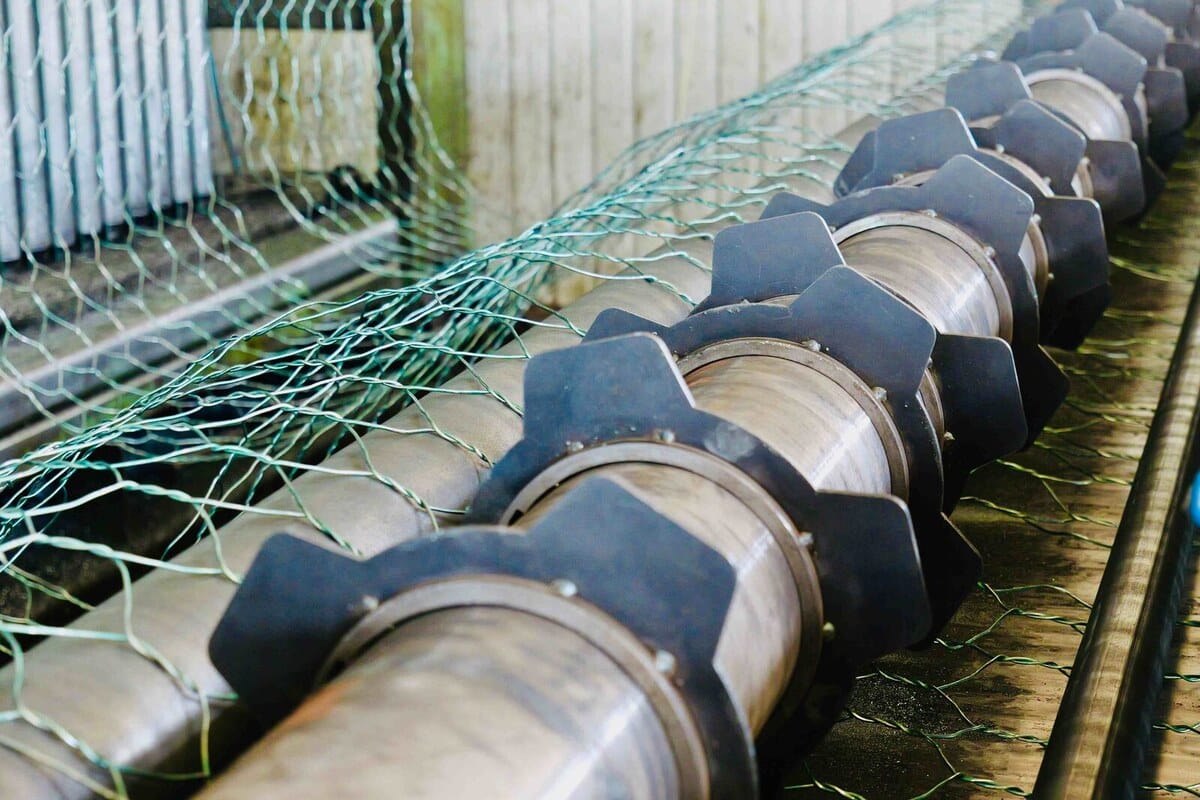 Hexagonal gabion mesh production line for woven gabion basket route