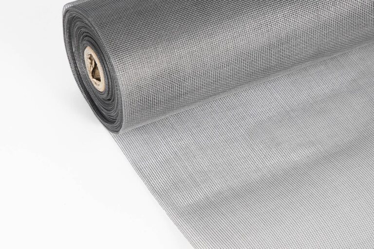 Window Screen Applications: Insect Protection, Ventilation and Roll Packing for Importers
